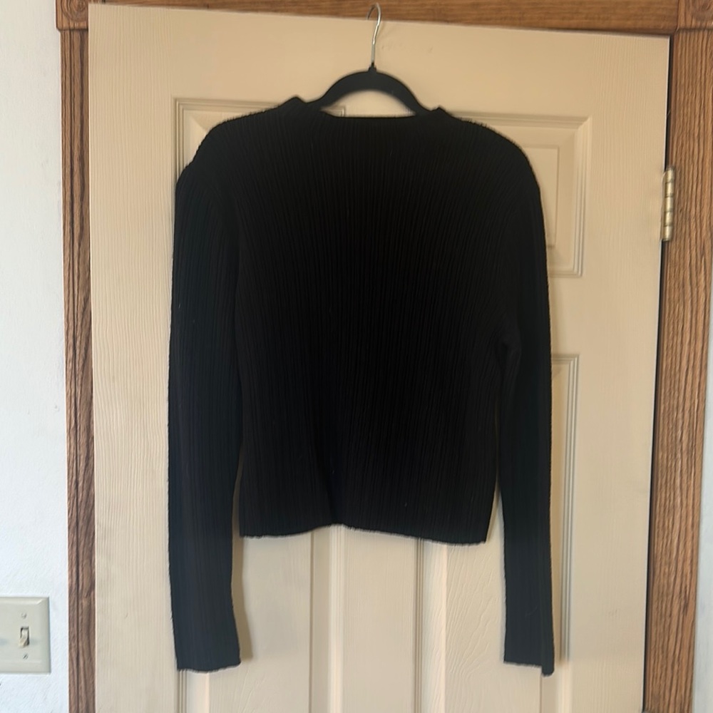 Black Ribbed Long Sleeve Sweater